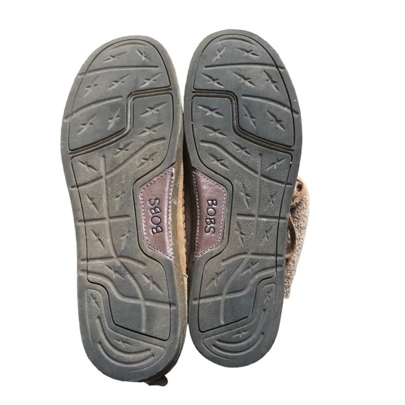 Skechers Women's BOBS Earthwise Bootie Brown Suede Size 9 Fall/Winter Boot - Picture 7 of 7